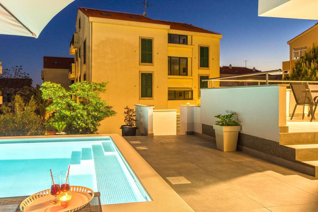Summer Breeze Pool Apartments ノヴァリャ エクステリア 写真